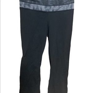 Lulu lemon groove pants